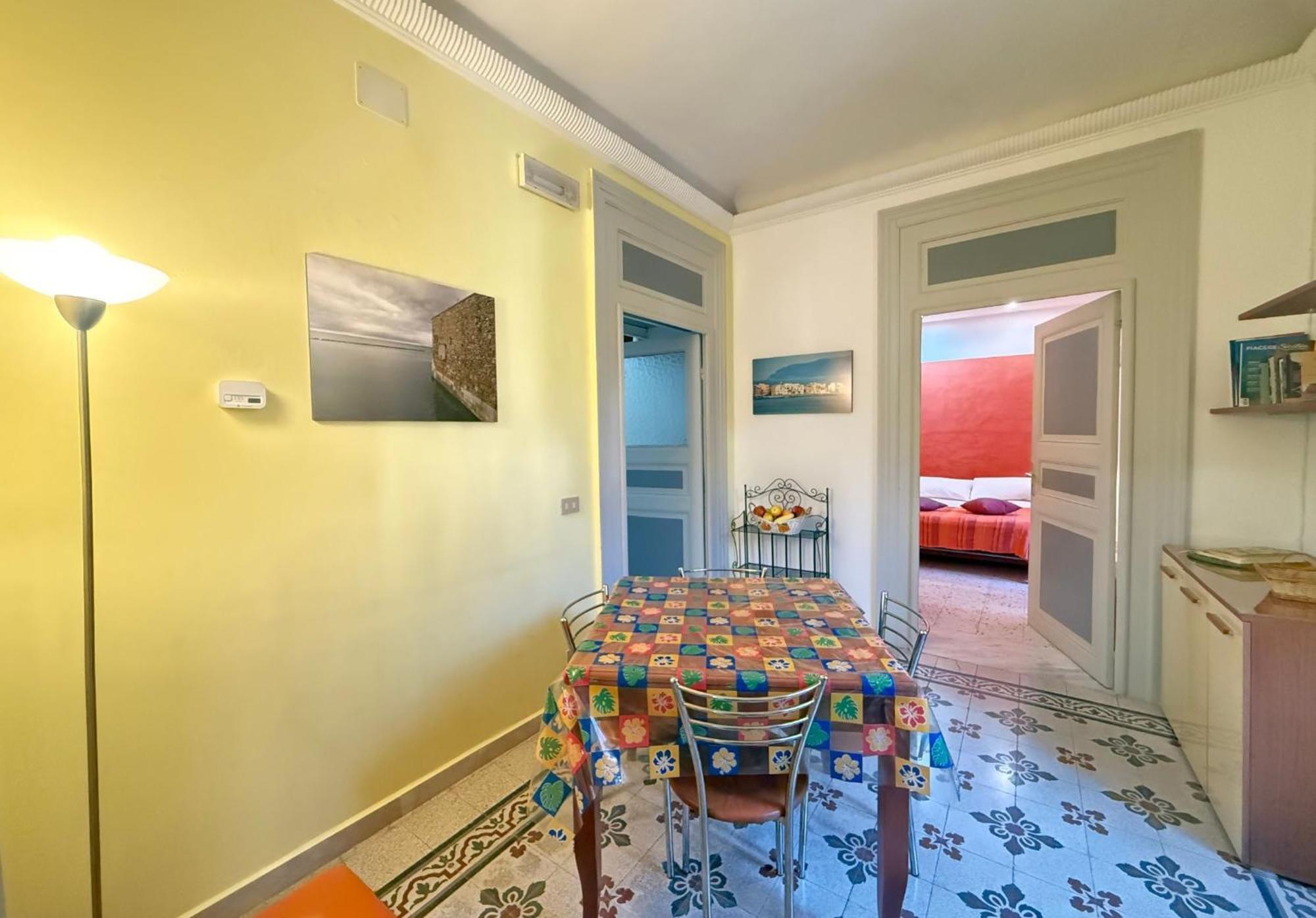 Casinadellepalme Appartamento In Centro Zona Porto تراباني المظهر الخارجي الصورة